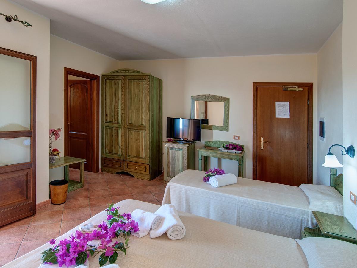 I Ginepri Hotel カーラゴノネ エクステリア 写真